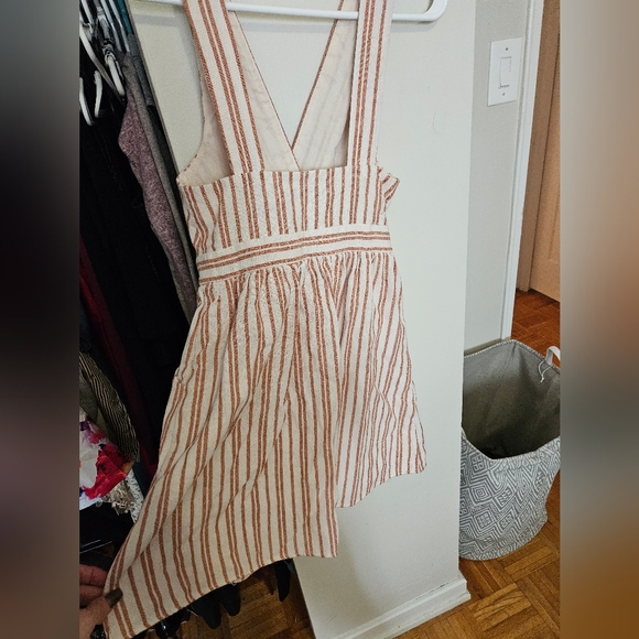 ZARA Summer Wrap dress 👗 - Picture 2 of 4